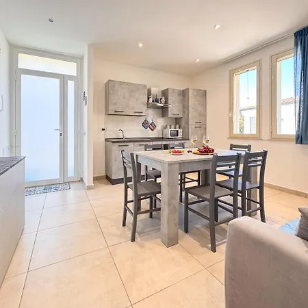 San Lorenzo La Pizzuta Apartment Reitani